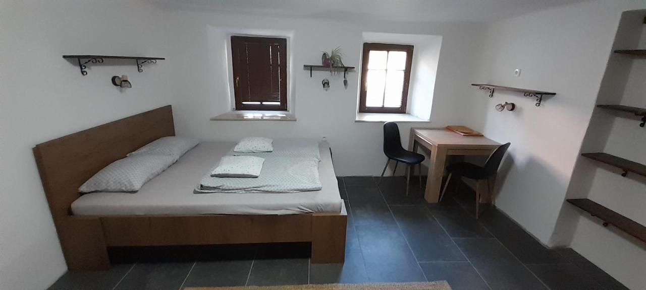 Apartment Slovan Škofja Loka Exteriér fotografie