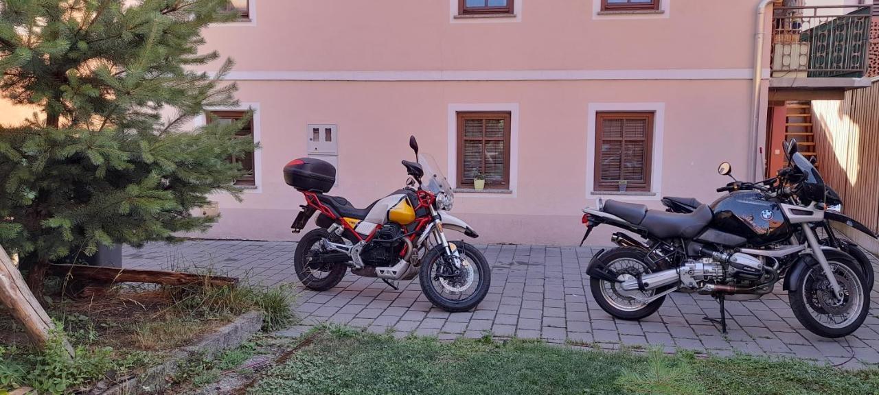 Apartment Slovan Škofja Loka Exteriér fotografie